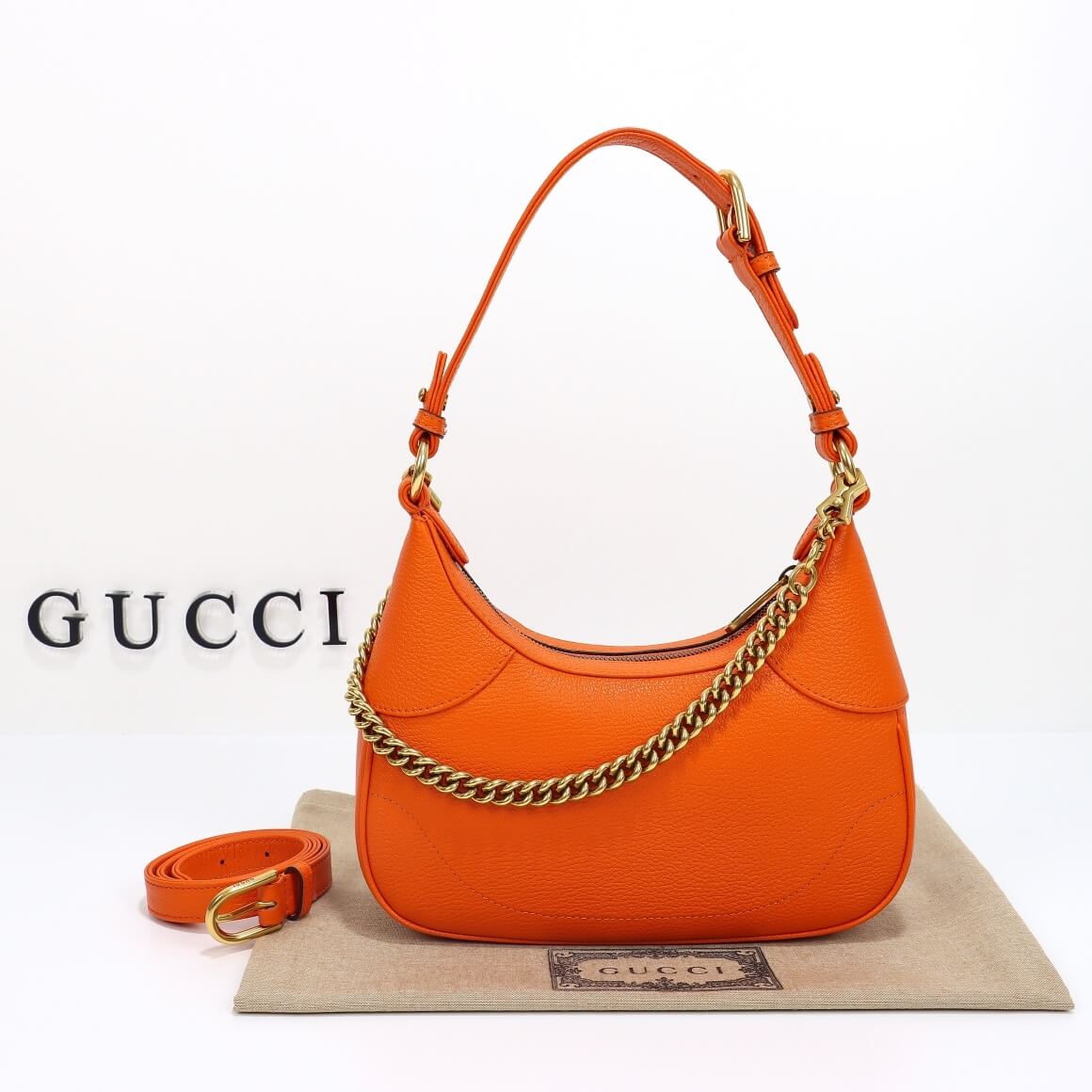 G*u*i aphrodite small shoulder bag