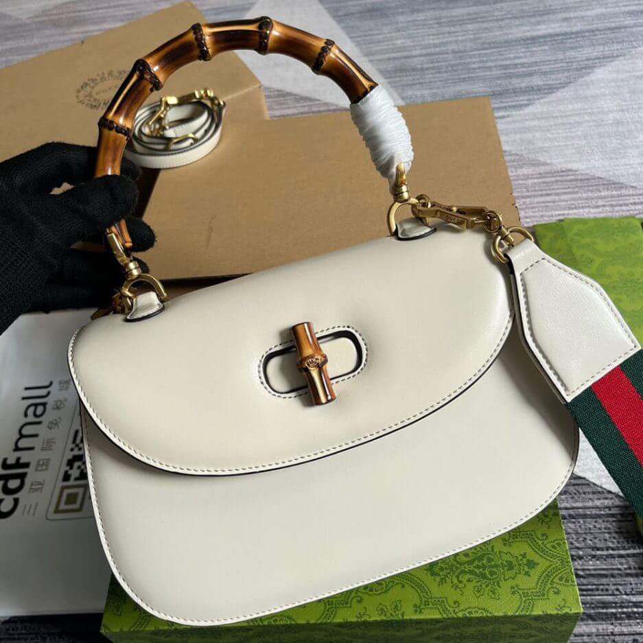G*u*i bamboo 1947 medium top handle bag