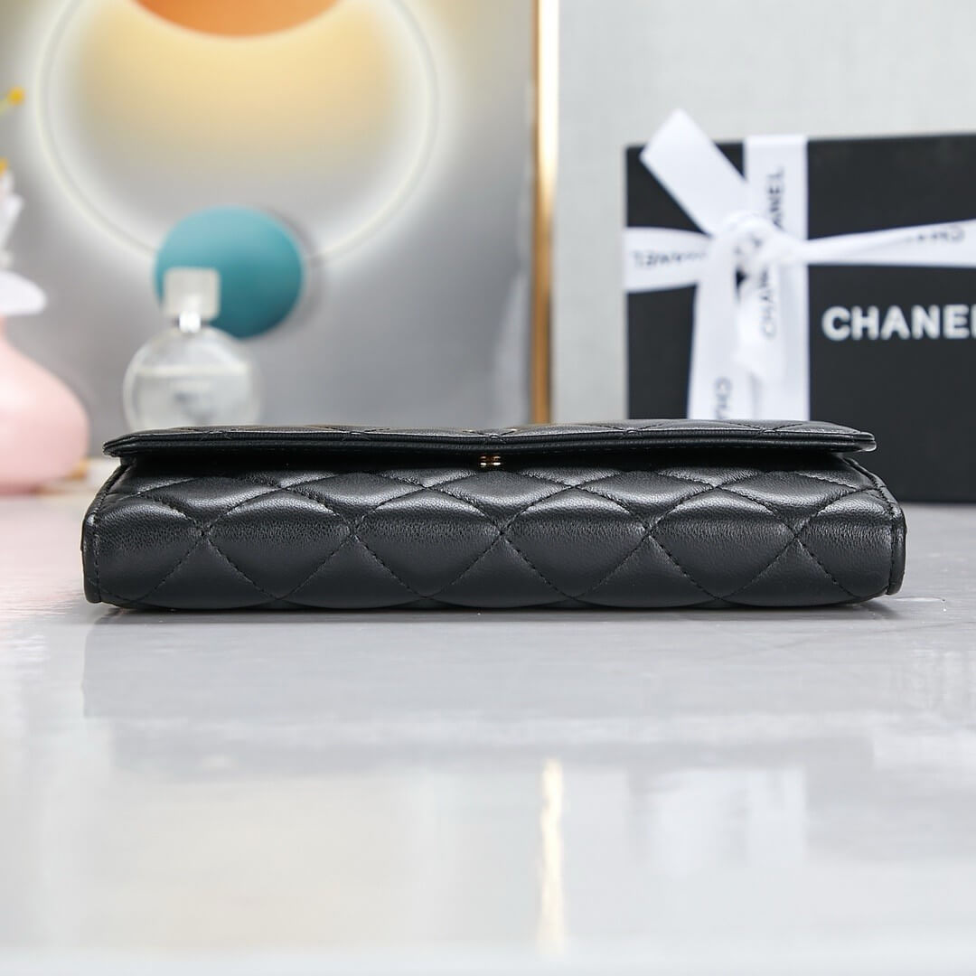 Ch*el classic long wallet