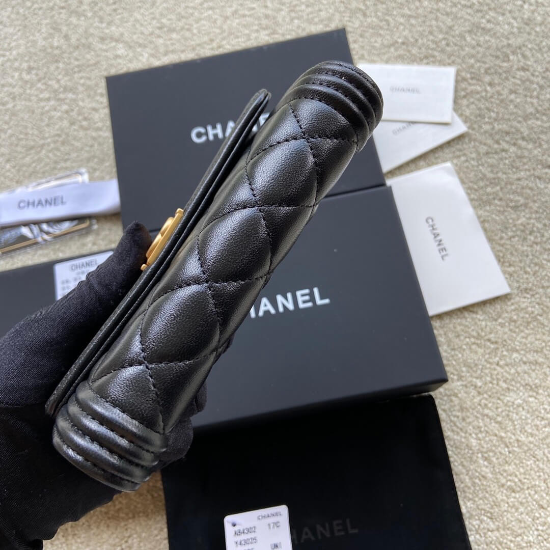 Ch*el boy long wallet