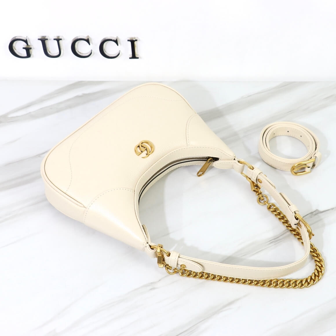 G*u*i aphrodite small shoulder bag