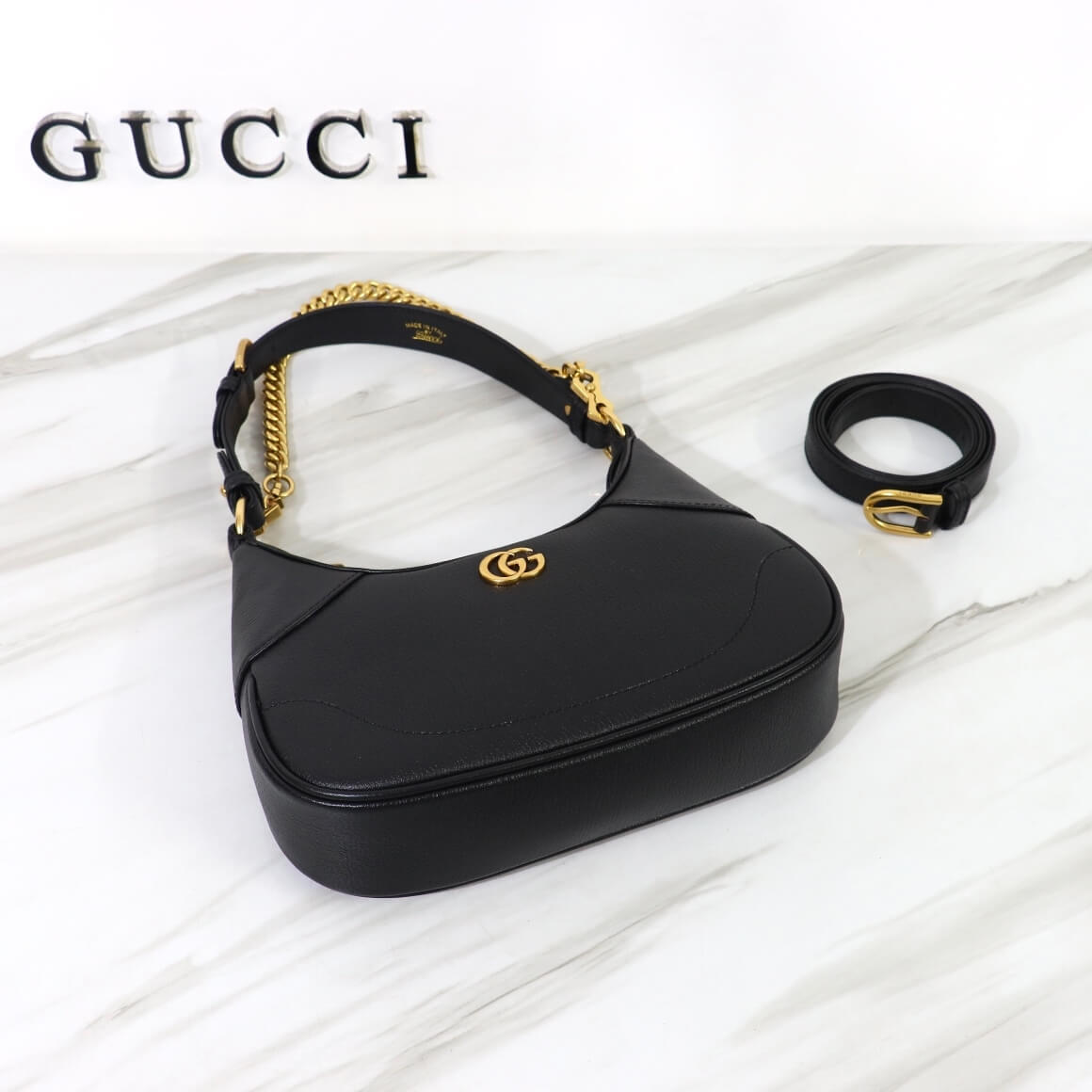 G*u*i aphrodite small shoulder bag
