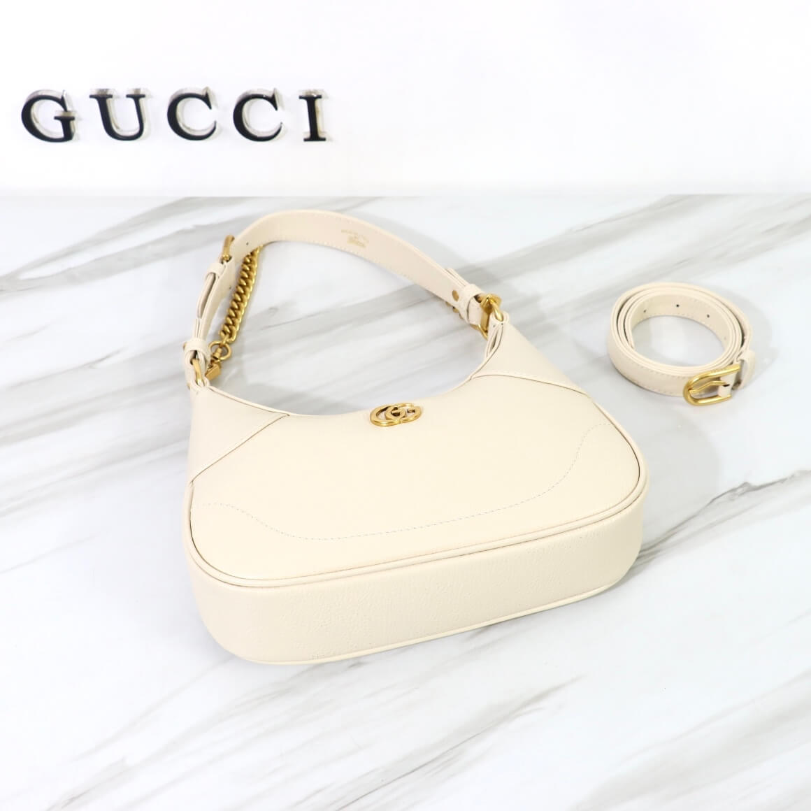 G*u*i aphrodite small shoulder bag