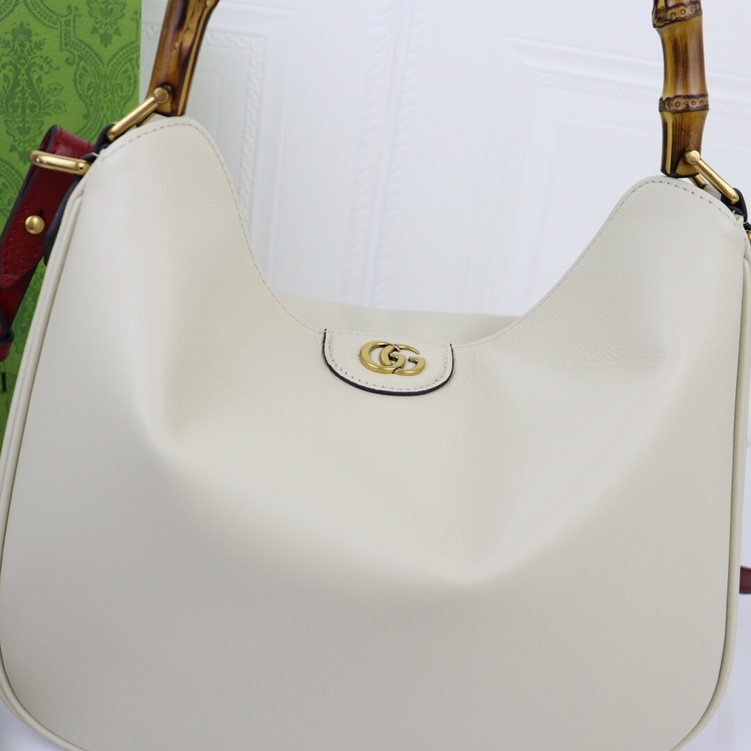 G*u*i diana medium shoulder bag