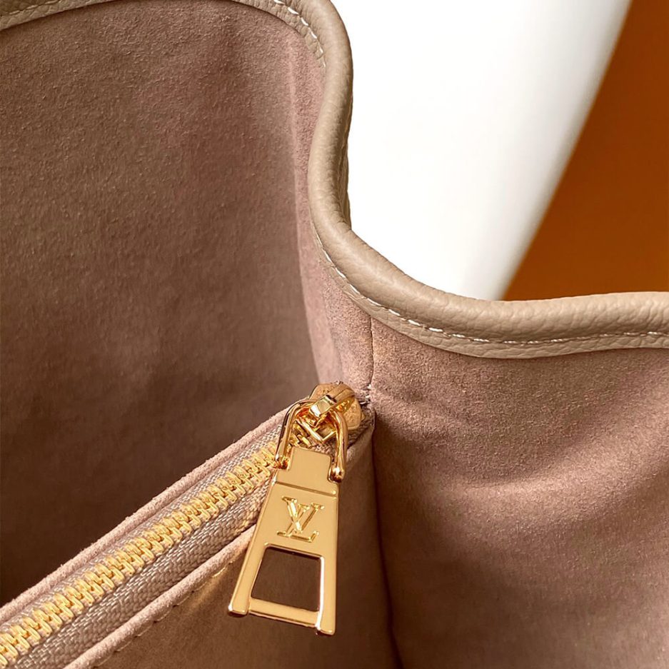 LV Babylone Tote PM