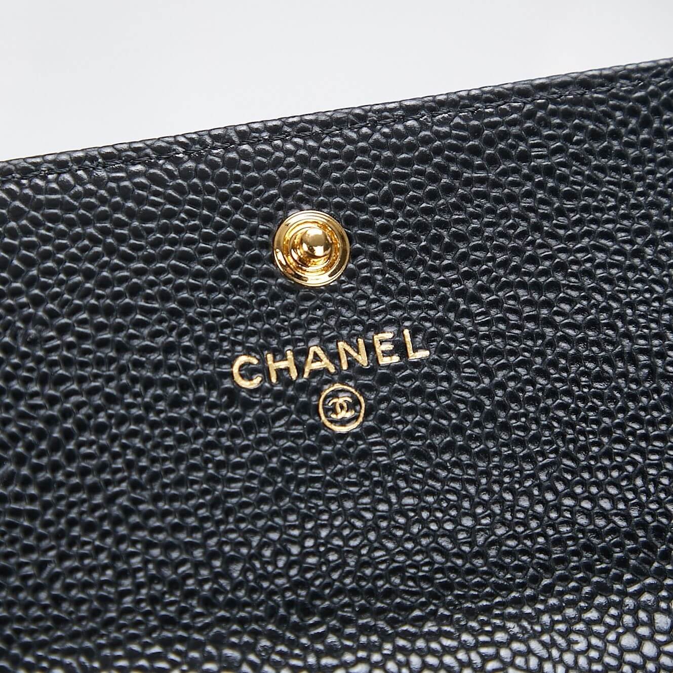 Ch*el classic long wallet