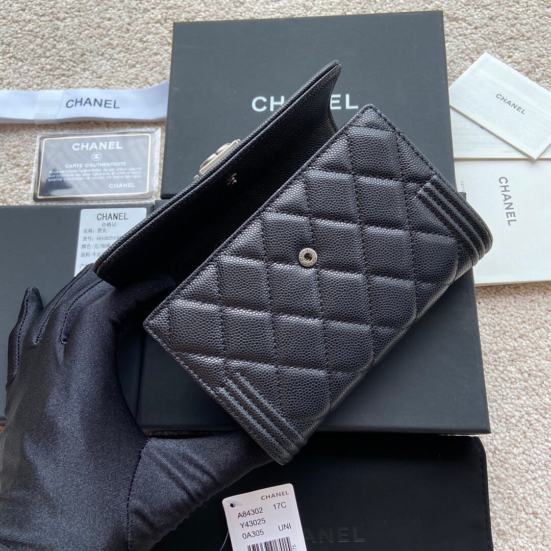 Ch*el boy long wallet