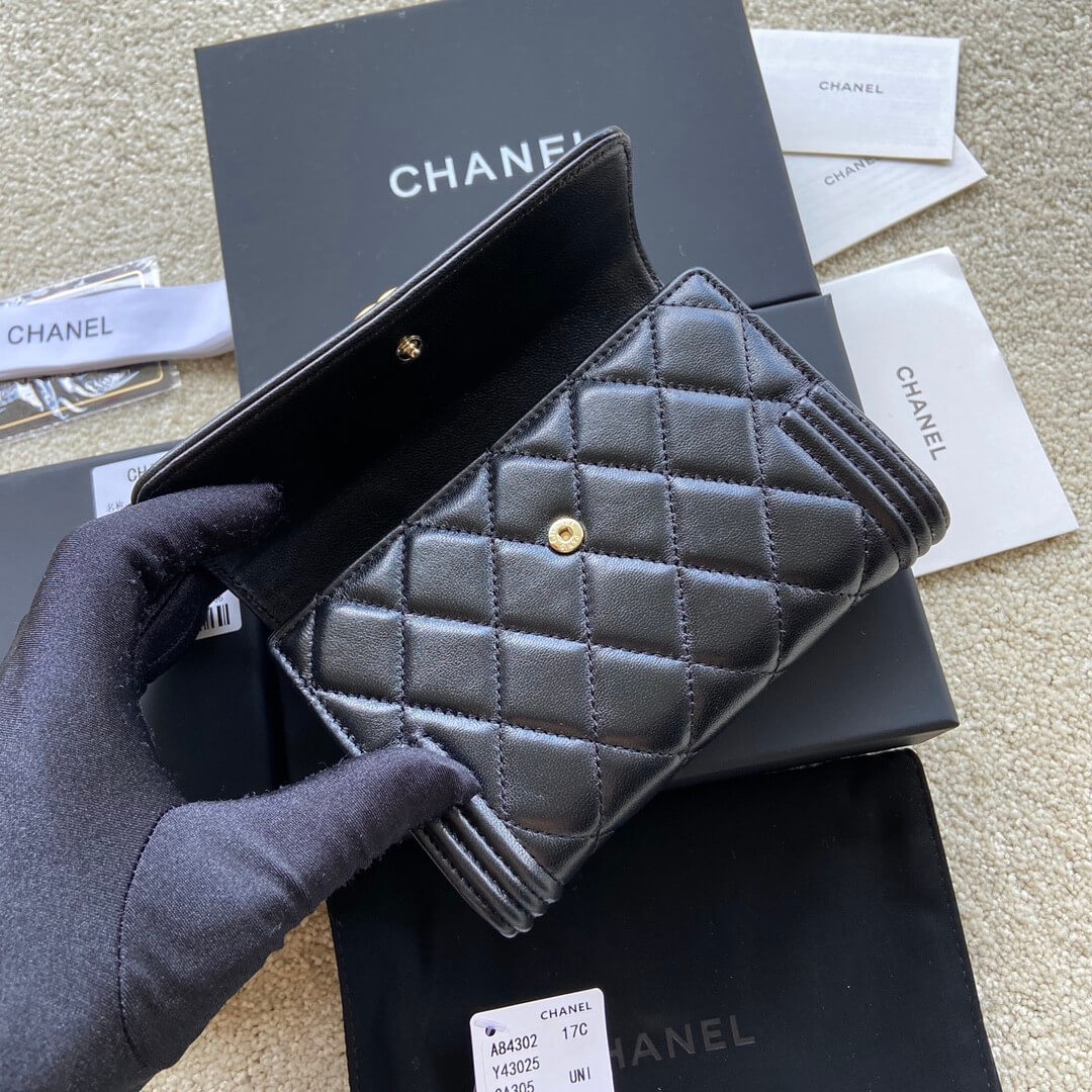 Ch*el boy long wallet