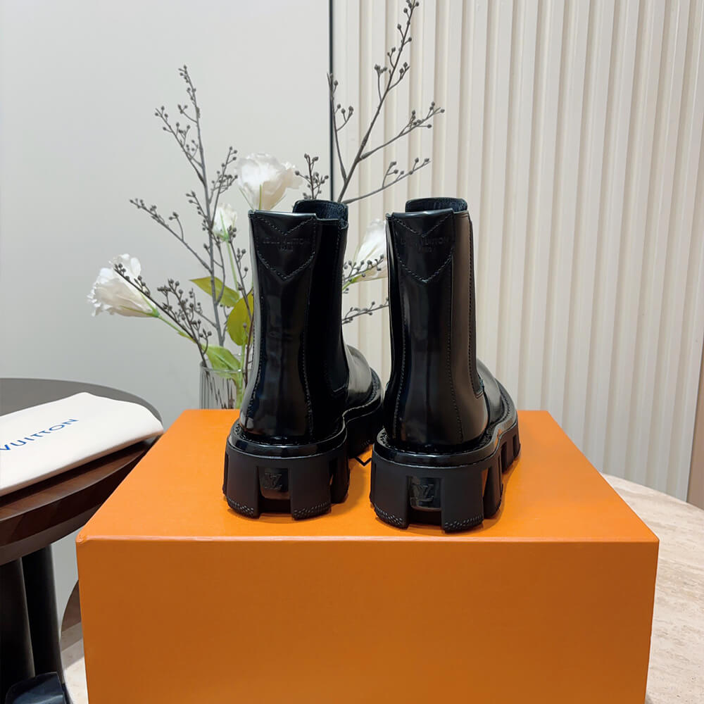 LV Checker Chelsea Boot