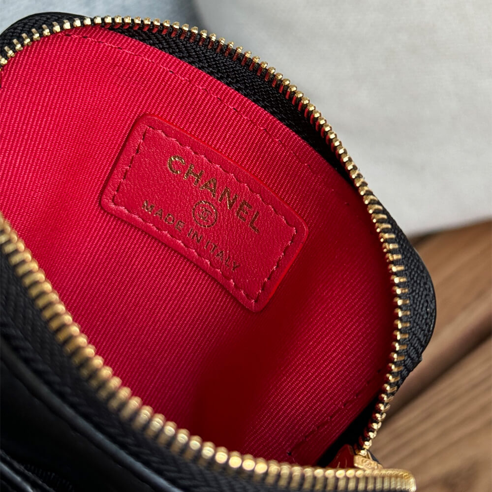Ch*el 19 zipped coin purse