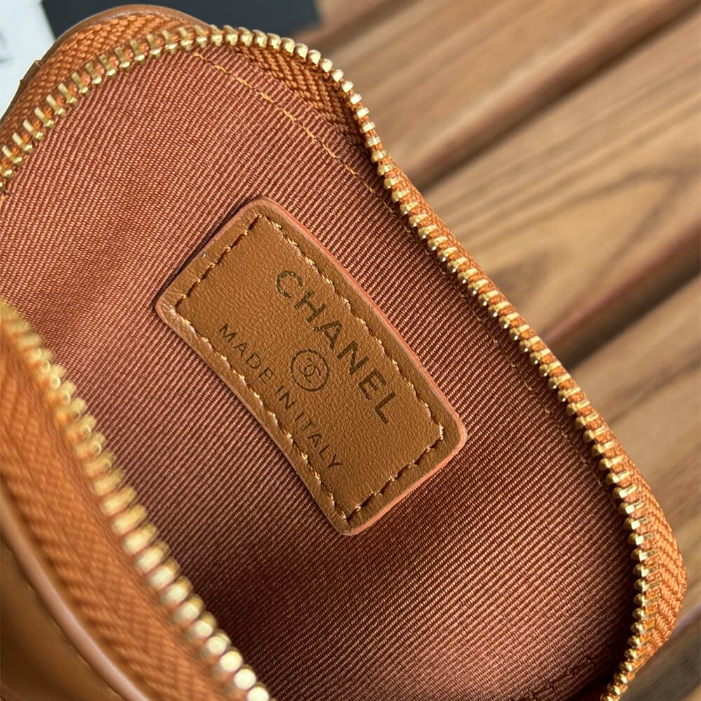 Ch*el 19 zipped coin purse