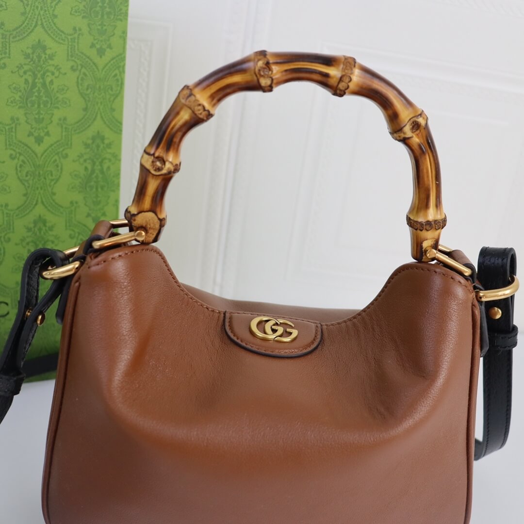G*u*i diana bamboo small shoulder bag