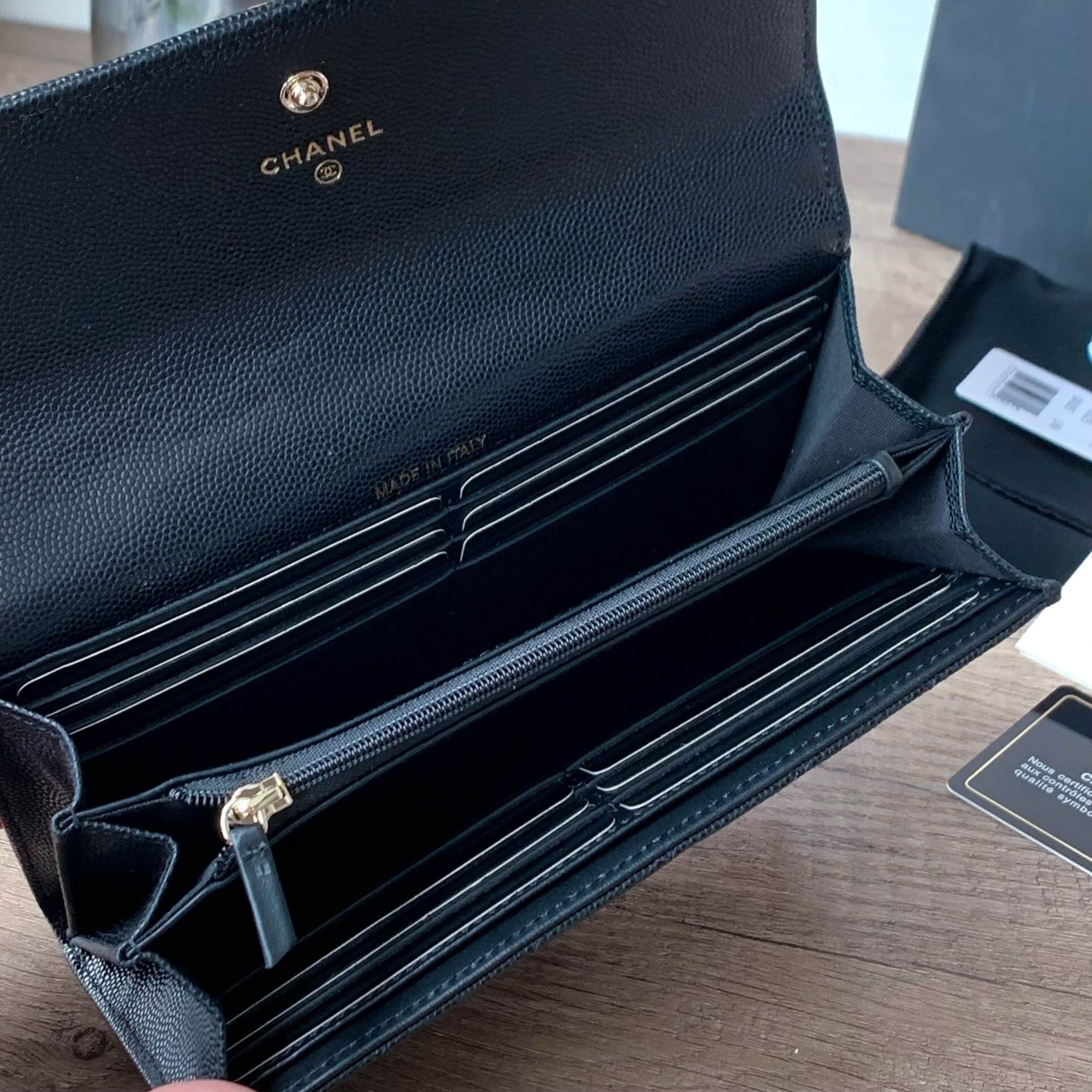 Ch*el classic long wallet