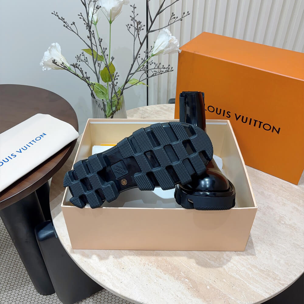 LV Checker Chelsea Boot