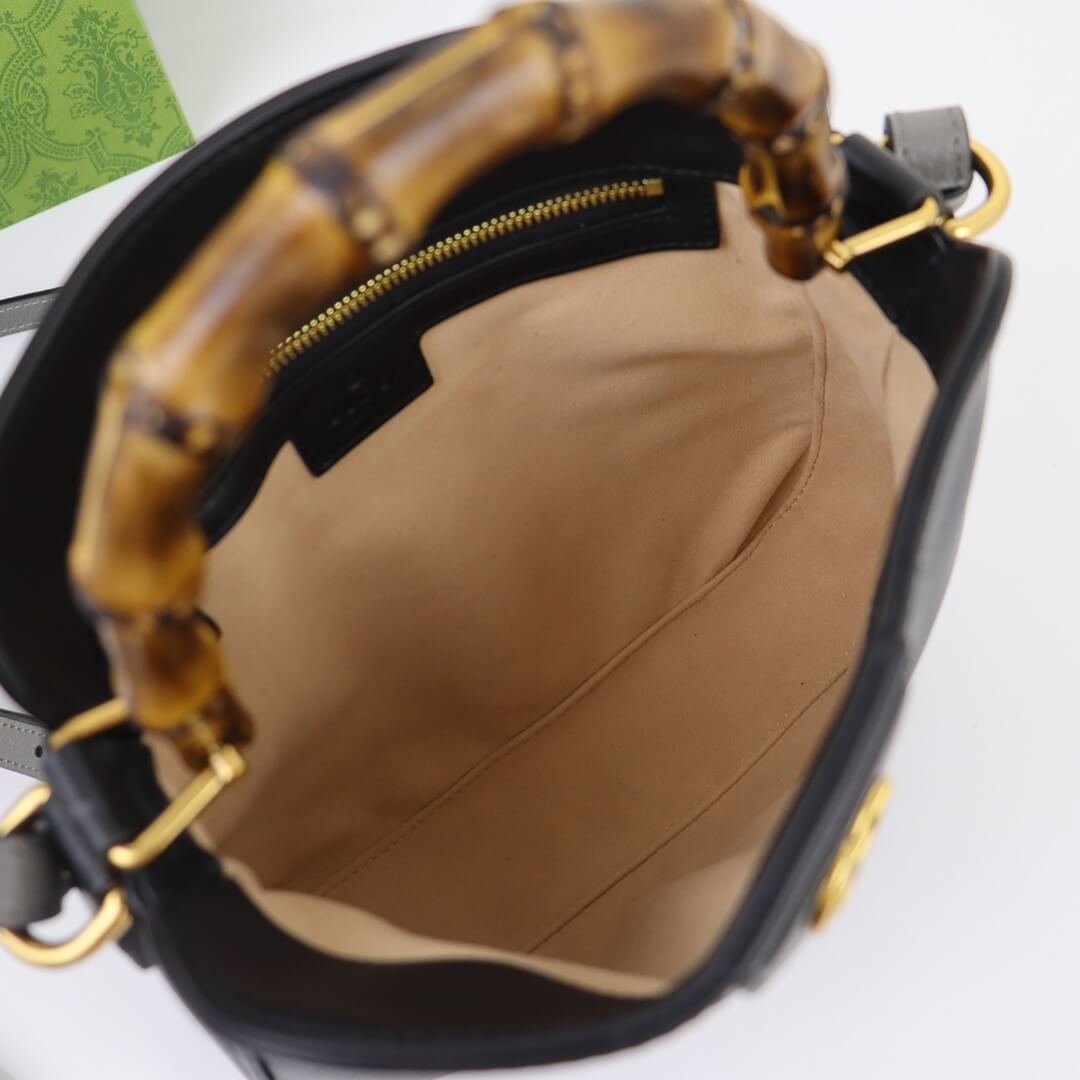 G*u*i diana bamboo small shoulder bag