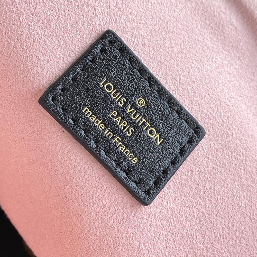 LV Coussin Hobo MM